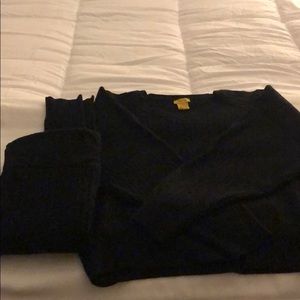 Sweater crop top outfit